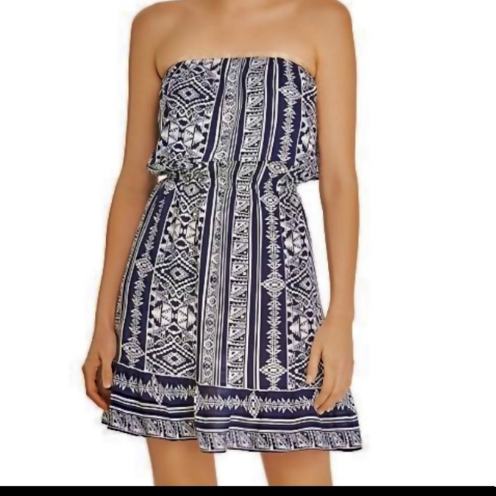 Sleeveless summer dress